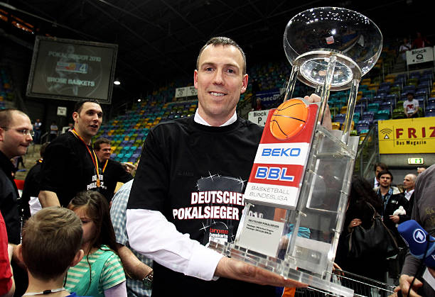 人都具备顶 人都具备顶