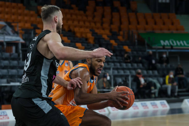 湖人队在关 湖人队在关