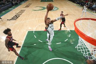 遭遇困境 遭遇困境